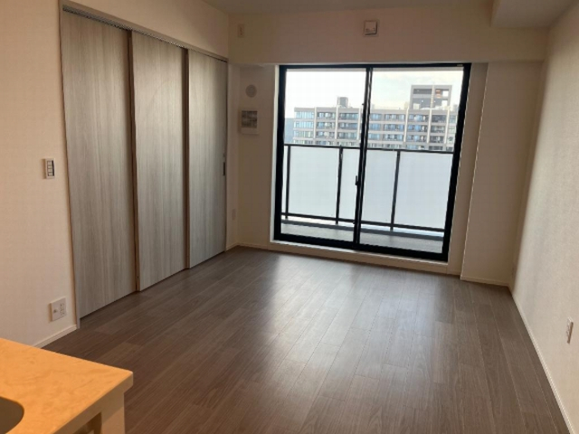 堺筋本町駅 徒歩4分 構造:鉄筋コンクリート造専有面積:60.04平米 ( 18.16坪 )