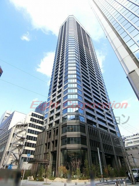 堺筋本町駅 徒歩3分 構造:鉄筋コンクリート造専有面積:66.77平米 ( 20.19坪 )