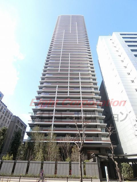 堺筋本町駅 徒歩1分 構造:鉄筋コンクリート造専有面積:57.14平米 ( 17.28坪 )