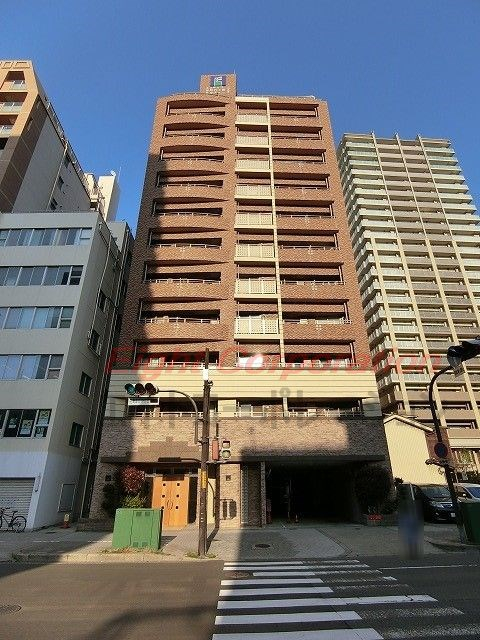 谷町六丁目駅 徒歩3分 構造:鉄筋コンクリート造専有面積:97.84平米 ( 29.59坪 )