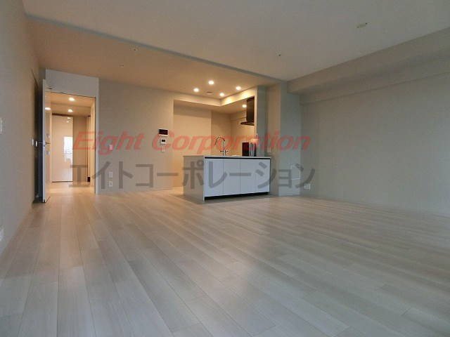 西大橋駅 徒歩3分 構造:鉄筋コンクリート造専有面積:86.79平米 ( 26.25坪 )